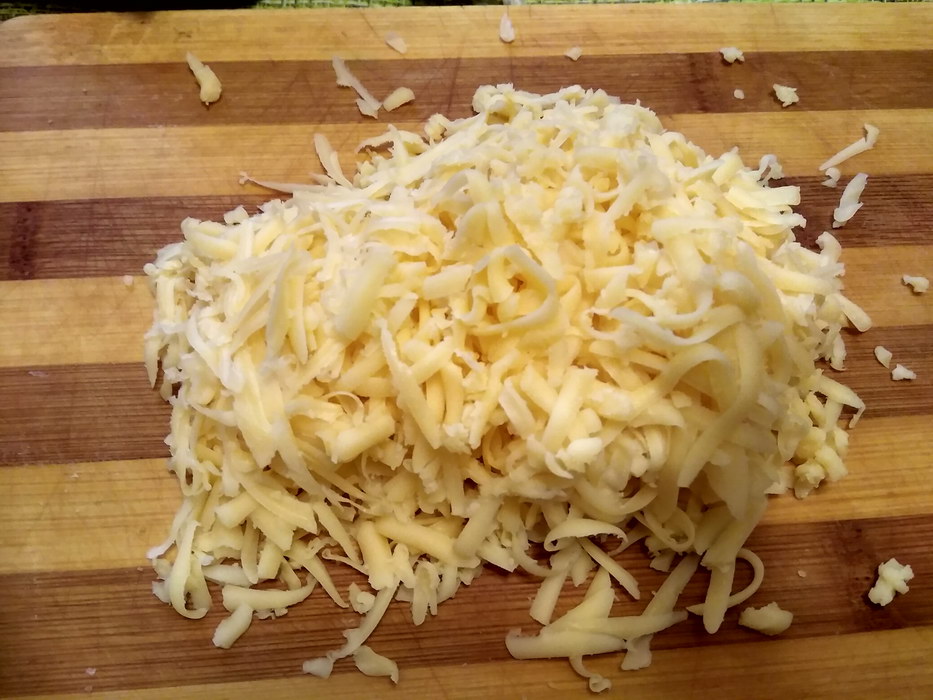 Натрём сыр