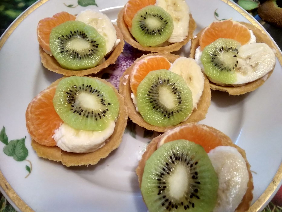 Легкий десерт - песочная корзинка с фруктами пошаговый рецепт с фото