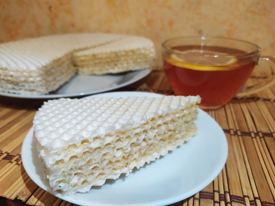 Вафельный торт с мёдом и перцем (главная вкуснятина 90-х)