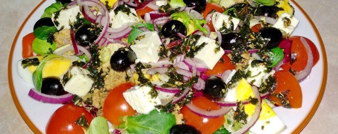 Новый салат из тунца с овощами - покорил простотой и вкусом